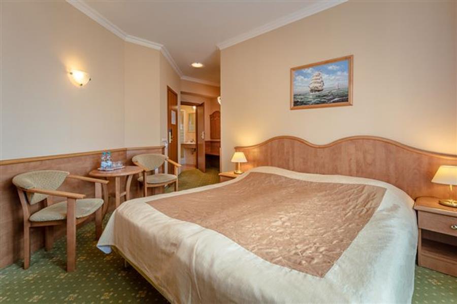Hotel_Polaris_Swinemunde_Swinoujscie_Kur_Spa_Doppelzimmer.jpg