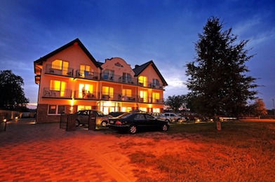 Hotel-Victoria-Spa-Gribow-Grzybowo-Anwendungen-Kuren-in-Polen-Balkon-Terrasse.jpg